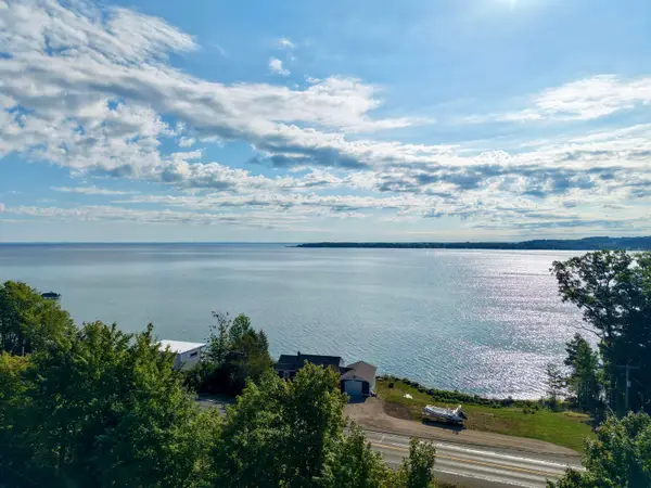 800 N St Joseph, Suttons Bay, MI 49682