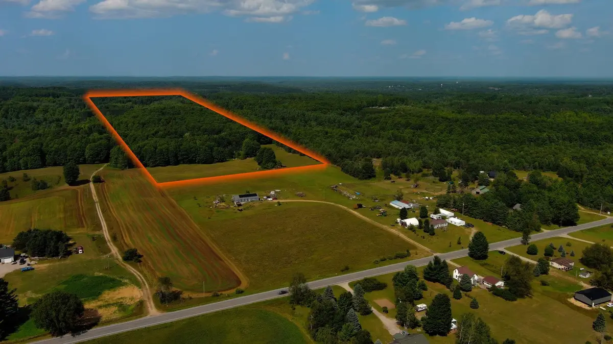 V/L E Center, Kingsley, MI 49649 - #1