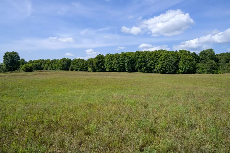 V/L E Center, Kingsley, MI 49649 - #2