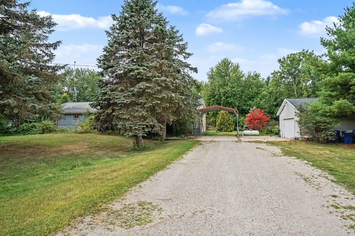 4160 S Geneva, Saint Louis, MI 48880 - #1