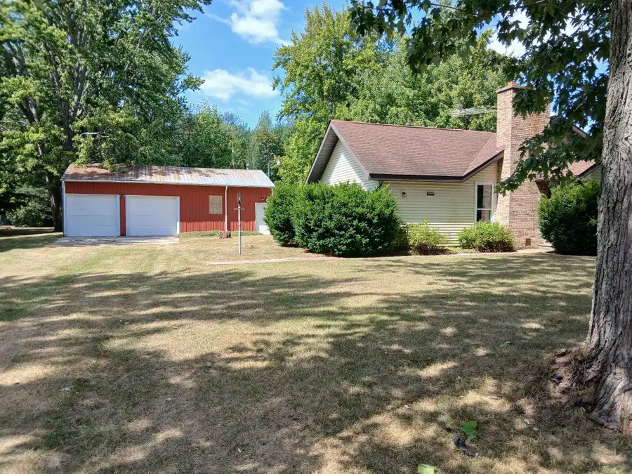 4589 Geneva, Coleman, MI 48618 - #2