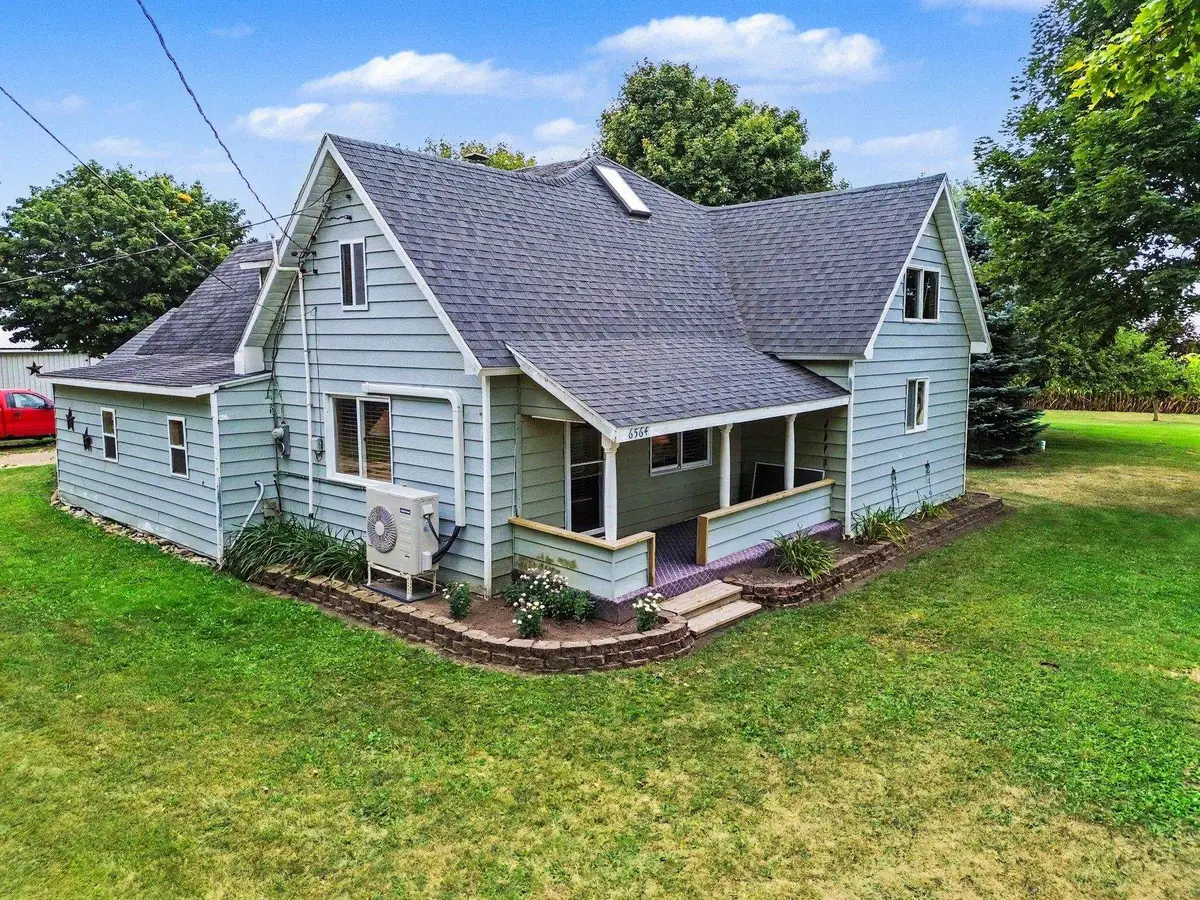 6564 N Crapo, Saint Louis, MI 48880 - #1