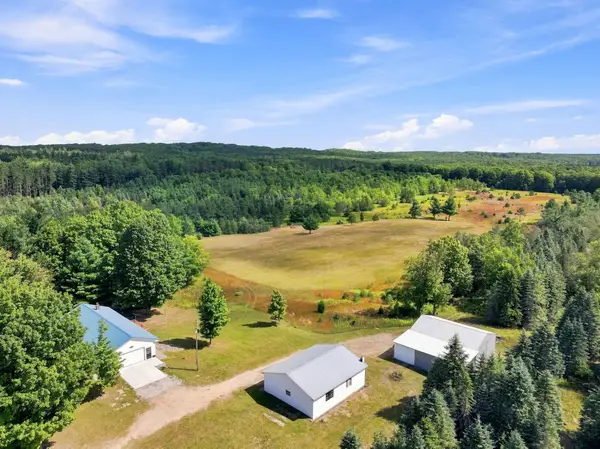 145 S 35, Cadillac, MI 49601