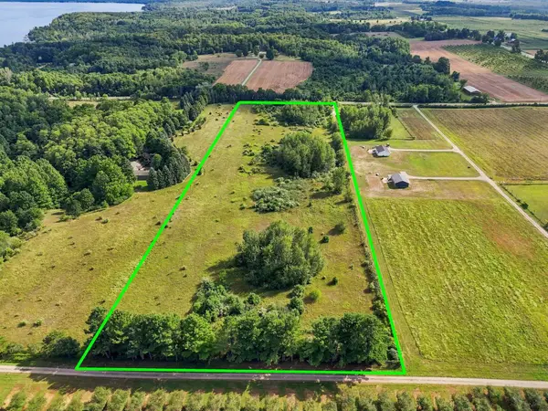 Angell, Williamsburg, MI 49690