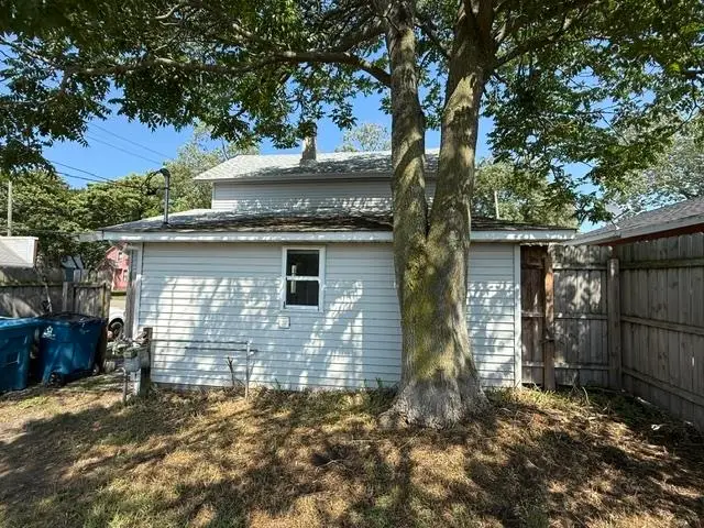 251 5th, Manistee, MI 49660 - #3