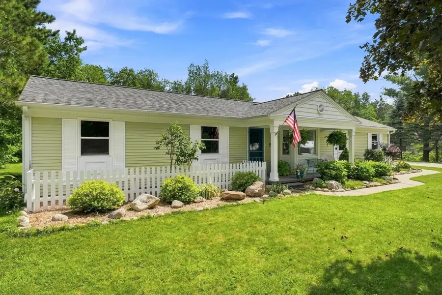 531 S Houghton, Lake City, MI 49651 - #3