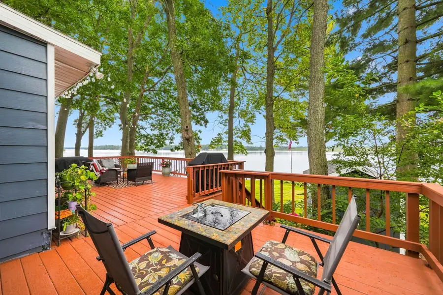 281 W Lake, Cadillac, MI 49601 - #2