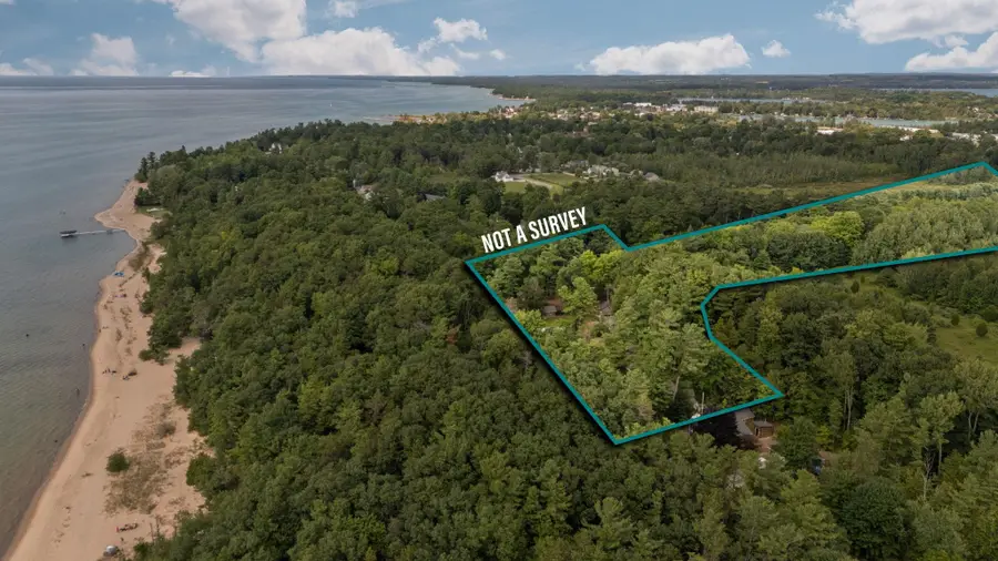 917 S Bayshore, Elk Rapids, MI 49629 - #3