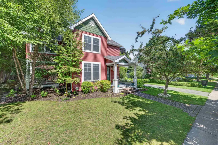 307 Antrim, Charlevoix, MI 49720 - #2