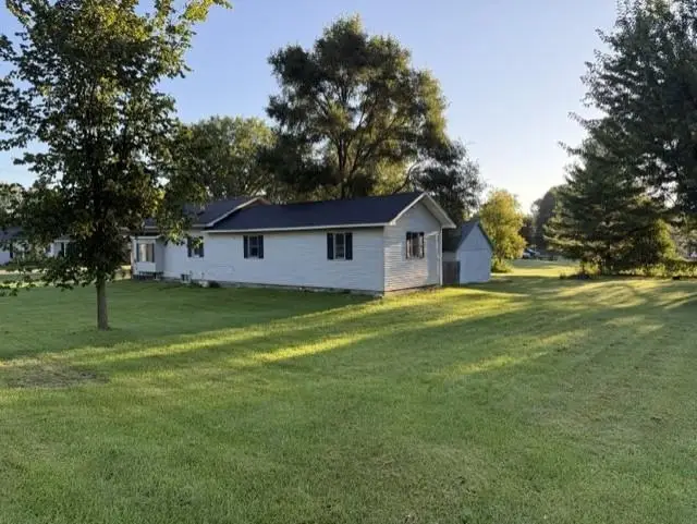 502 E Hazel, Saint Louis, MI 48880 - #2