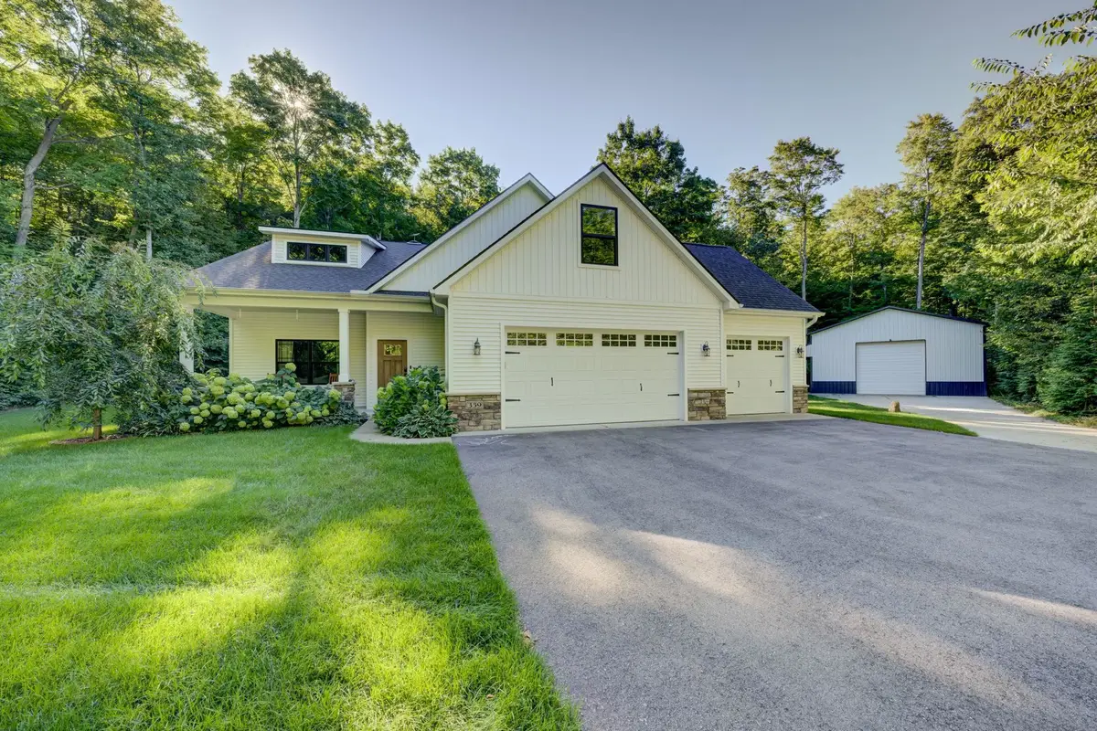 359 W Valley, Maple City, MI 49664 - #1