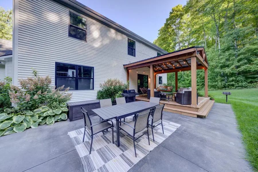 359 W Valley, Maple City, MI 49664 - #2