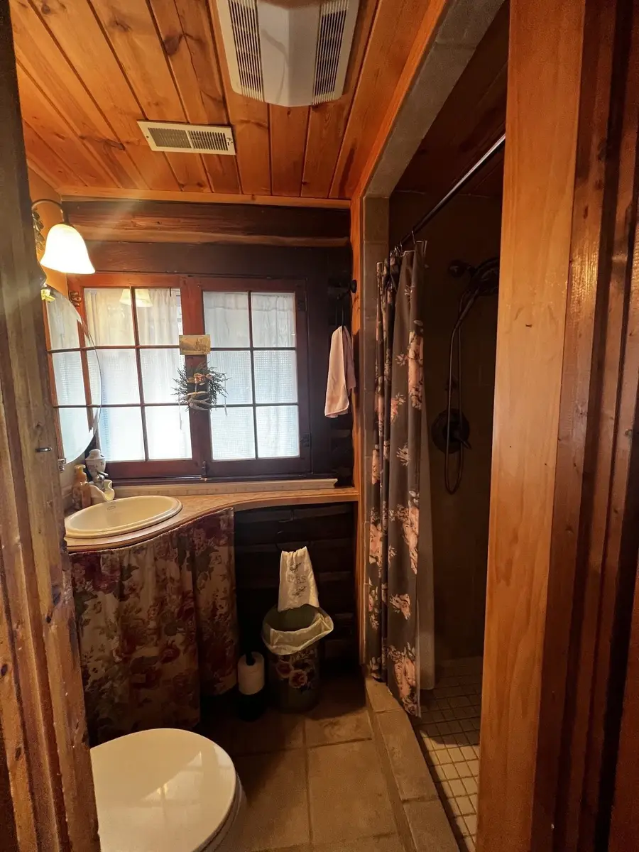 327 Sheridan, Prudenville, MI 48651 - #2
