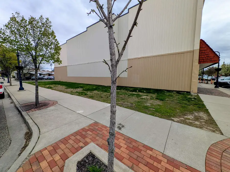 201 S Main, Mount Pleasant, MI 48858 - #2