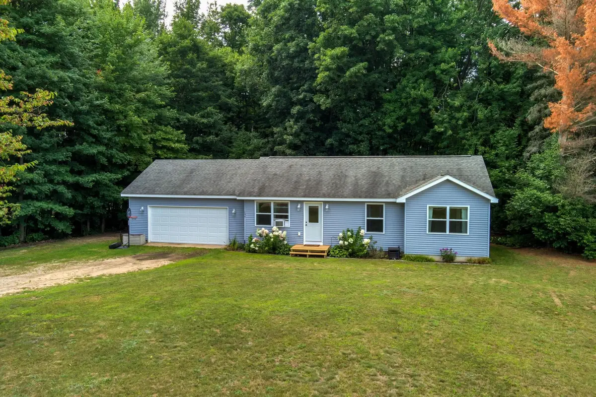 154 N Wood Meadows, Buckley, MI 49620 - #1