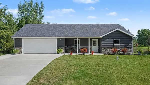 1009 Par #Lot: 261, Lake Isabella, MI 48893
