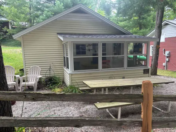 2315 Barbeau, Traverse City, MI 49696