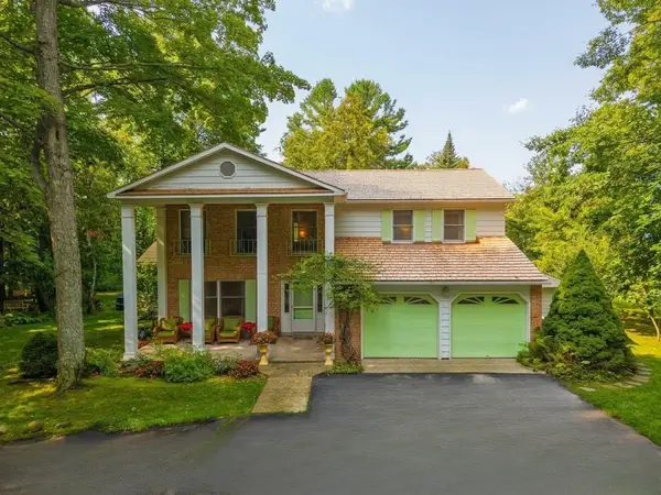 5658 SE Torch Lake, Bellaire, MI 49615