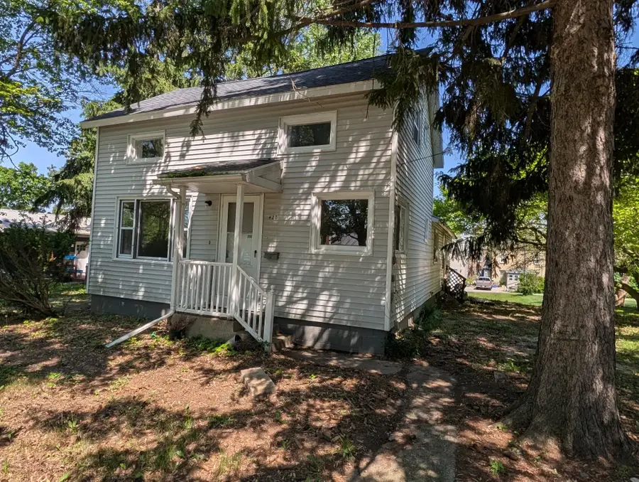420 N Maple, Ithaca, MI 48847 - #2