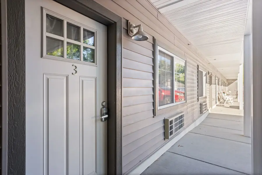 619 E Eighth, Traverse City, MI 49686 - #2