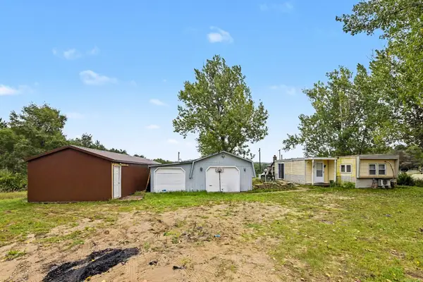 5470 N 19 1/2, Mesick, MI 49668