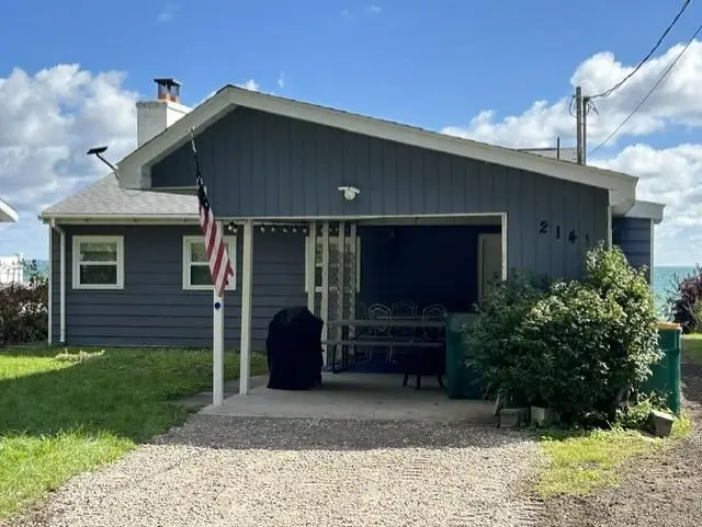 2141 Douglas, Tawas City, MI 48763 - #1