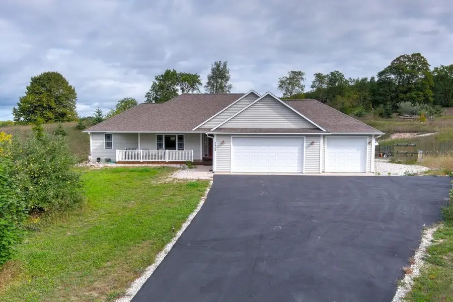 2424 Tyler Hills, Traverse City, MI 49685 - #2