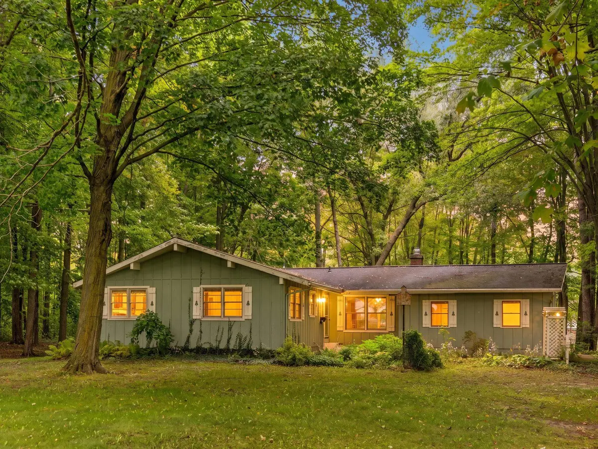 9350 W Watergate, McBain, MI 49657 - #1
