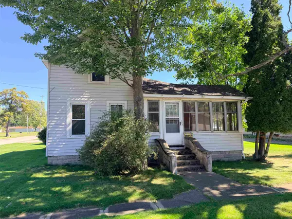 520 Tawas, East Tawas, MI 48730