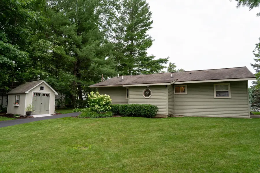 2748 Lone Pine, Farwell, MI 48622 - #3