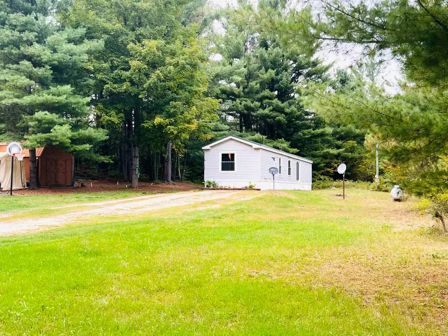 785 E 46, Cadillac, MI 49601 - #3