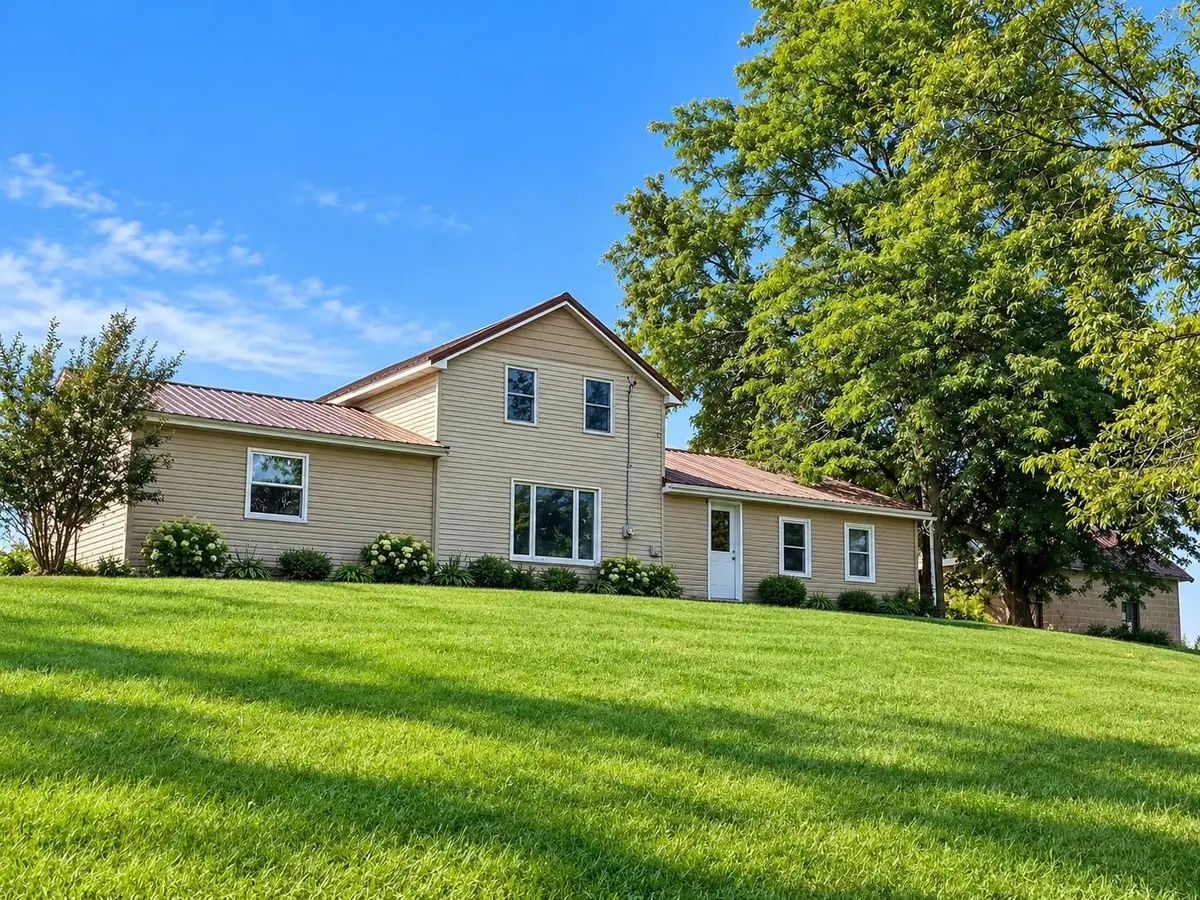 531 Truman, Barryton, MI 49305 - #1