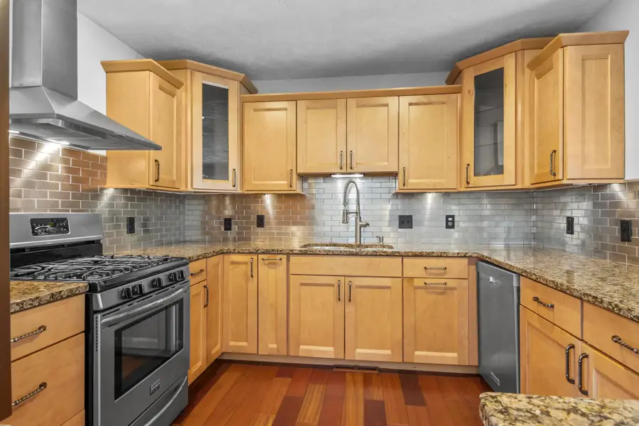 1914 Front, Traverse City, MI 49686 - #2