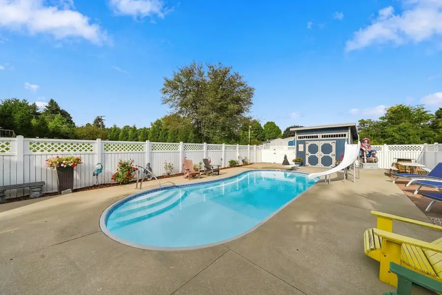 3175 Veterans, Traverse City, MI 49684 - #3
