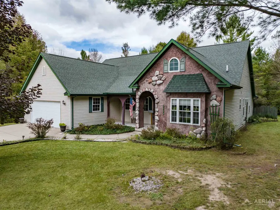 2296 W Cheyenne, West Branch, MI 48661 - #2
