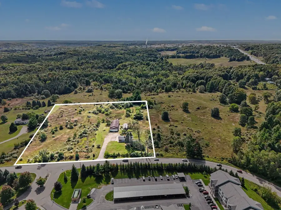 3339 Hartman, Traverse City, MI 49685 - #2