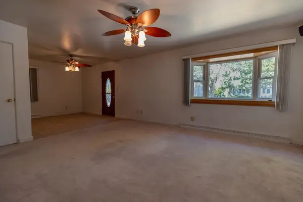 2016 Center, Bay City, MI 48708
