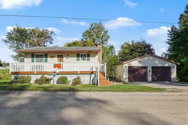 2372 Lake View, Hale, MI 48739