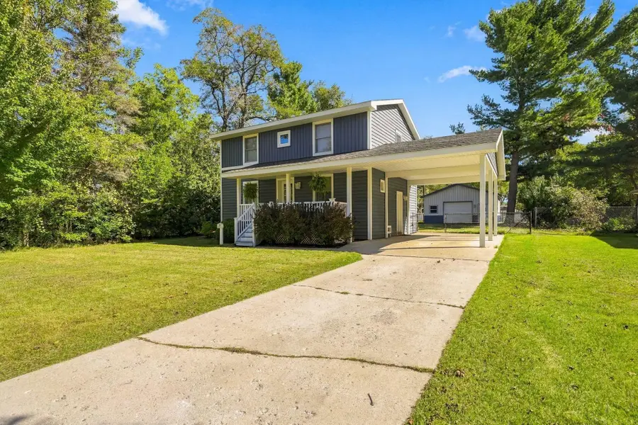 707 Pine, Elk Rapids, MI 49629 - #2