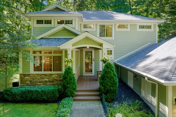 1299 Cedar, Traverse City, MI 49685