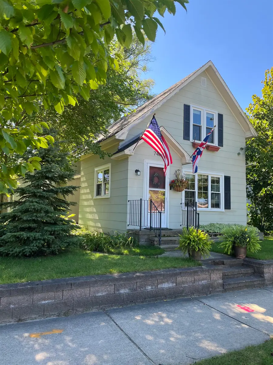 746 Hannah, Traverse City, MI 49686 - #2