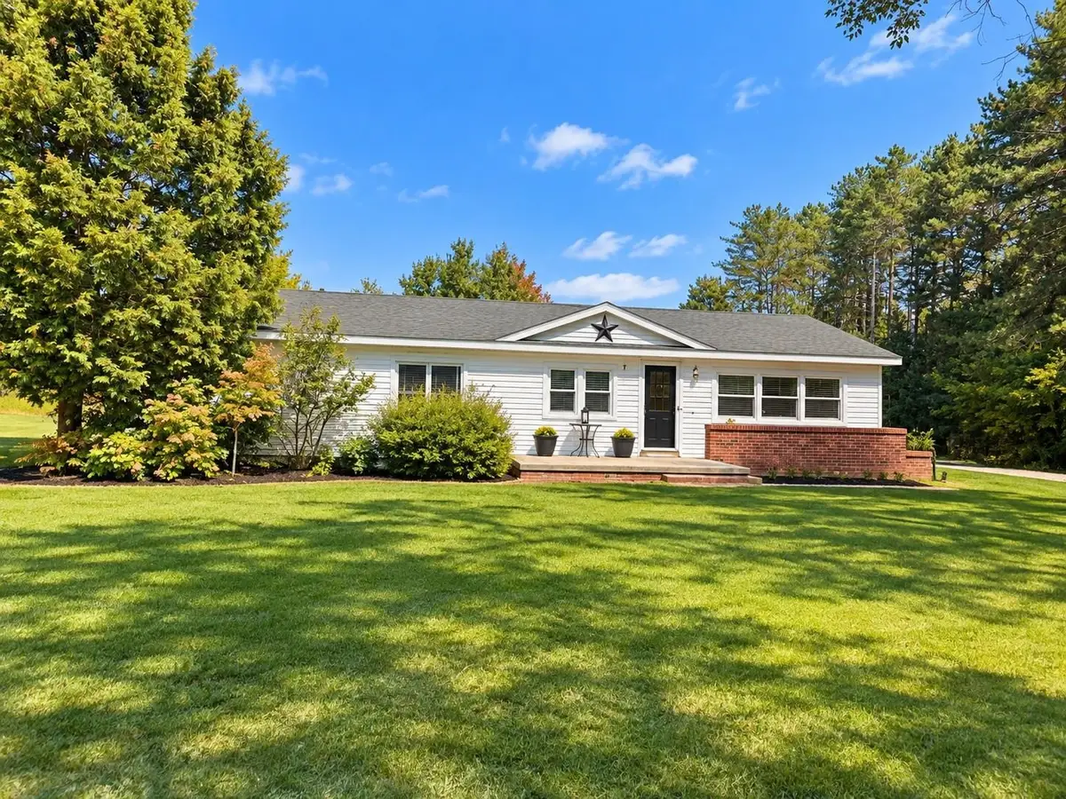 3820 W 16, Mesick, MI 49668 - #1