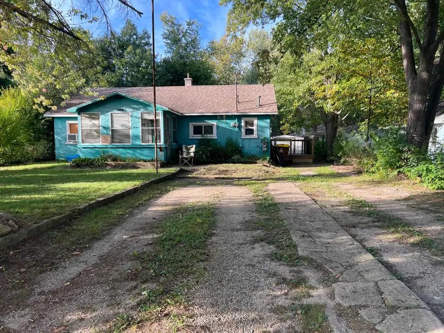 1112 Harold, Mount Pleasant, MI 48858 - #2