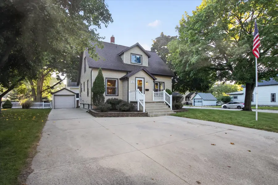 804 N River, Alma, MI 48801 - #2