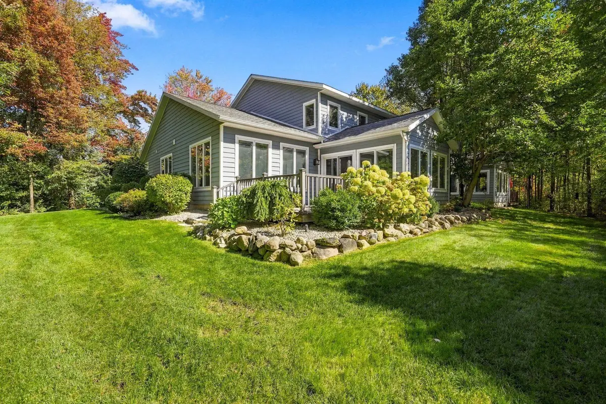 134 Davidsen Shores, Cadillac, MI 49601 - #1