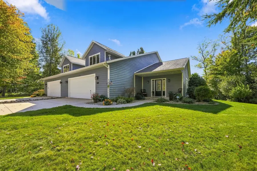134 Davidsen Shores, Cadillac, MI 49601 - #3