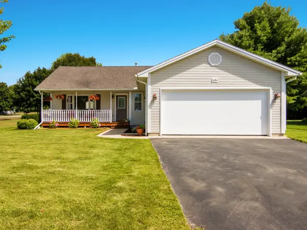 3484 E Colonial, Traverse City, MI 49685