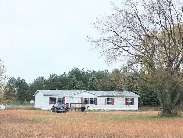 17538 Ridgeway, Thompsonville, MI 49683
