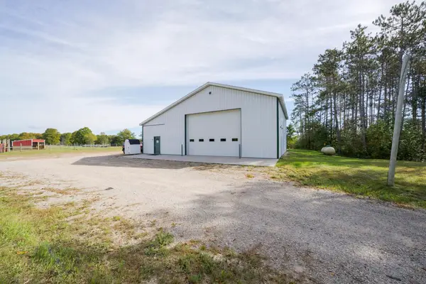 16466 Almira, Lake Ann, MI 49650