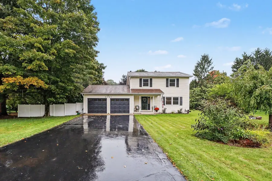8124 S Shoreside, Traverse City, MI 49684 - #2